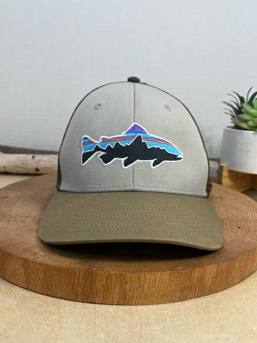 Patagonia Fitz Roy Trout Trucker Hat - Forge Grey - Fish Logo